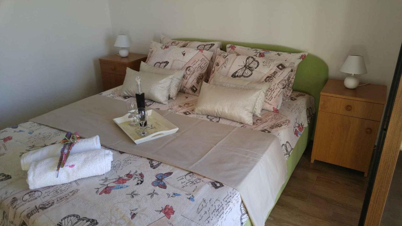 Vera Apartment 1 Rogoznica  Phòng bức ảnh