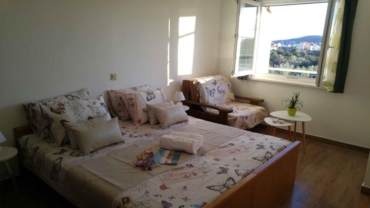 Vera Apartment 1 Rogoznica  Phòng bức ảnh