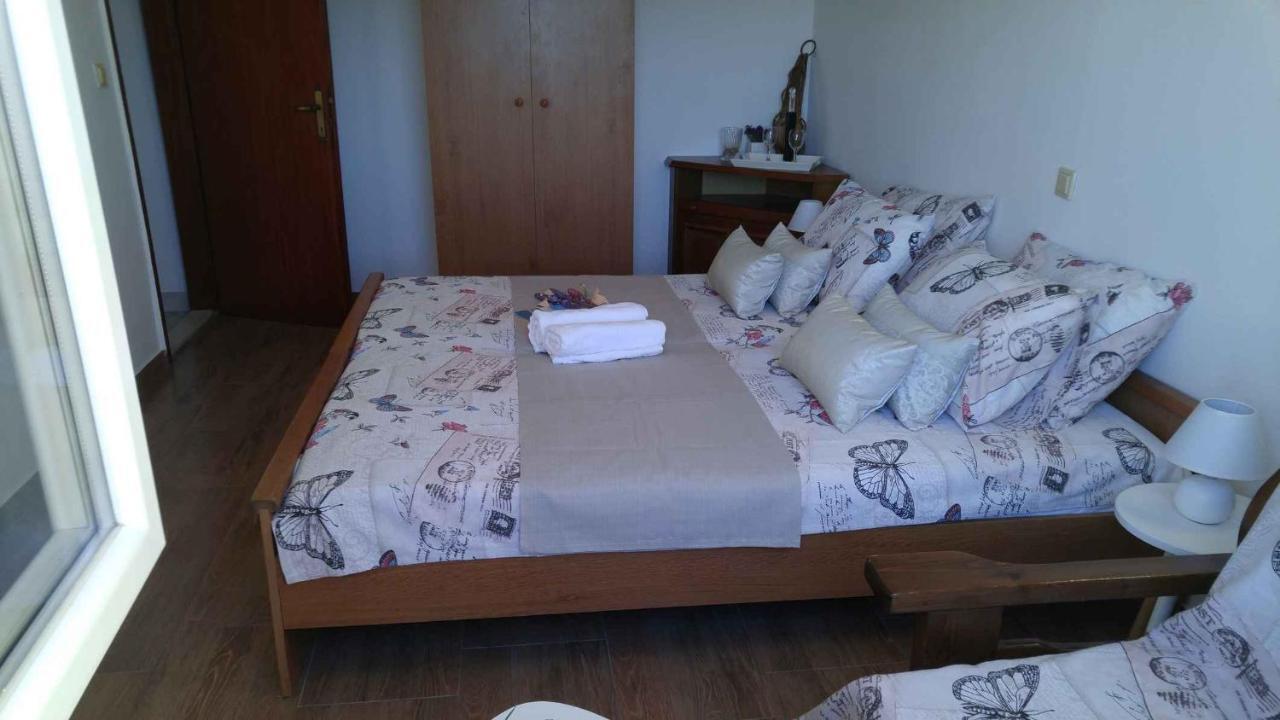 Vera Apartment 1 Rogoznica  Phòng bức ảnh